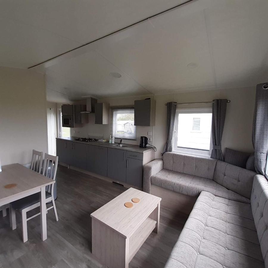 Weizicht Op Minicamping Hoogelande Chalet Grijpskerke